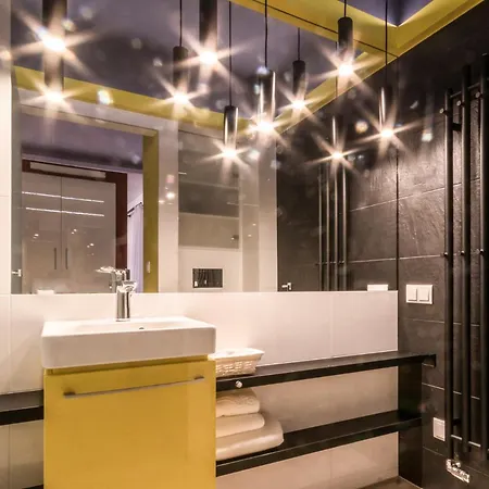 Kobro - New Center Of Apartment *